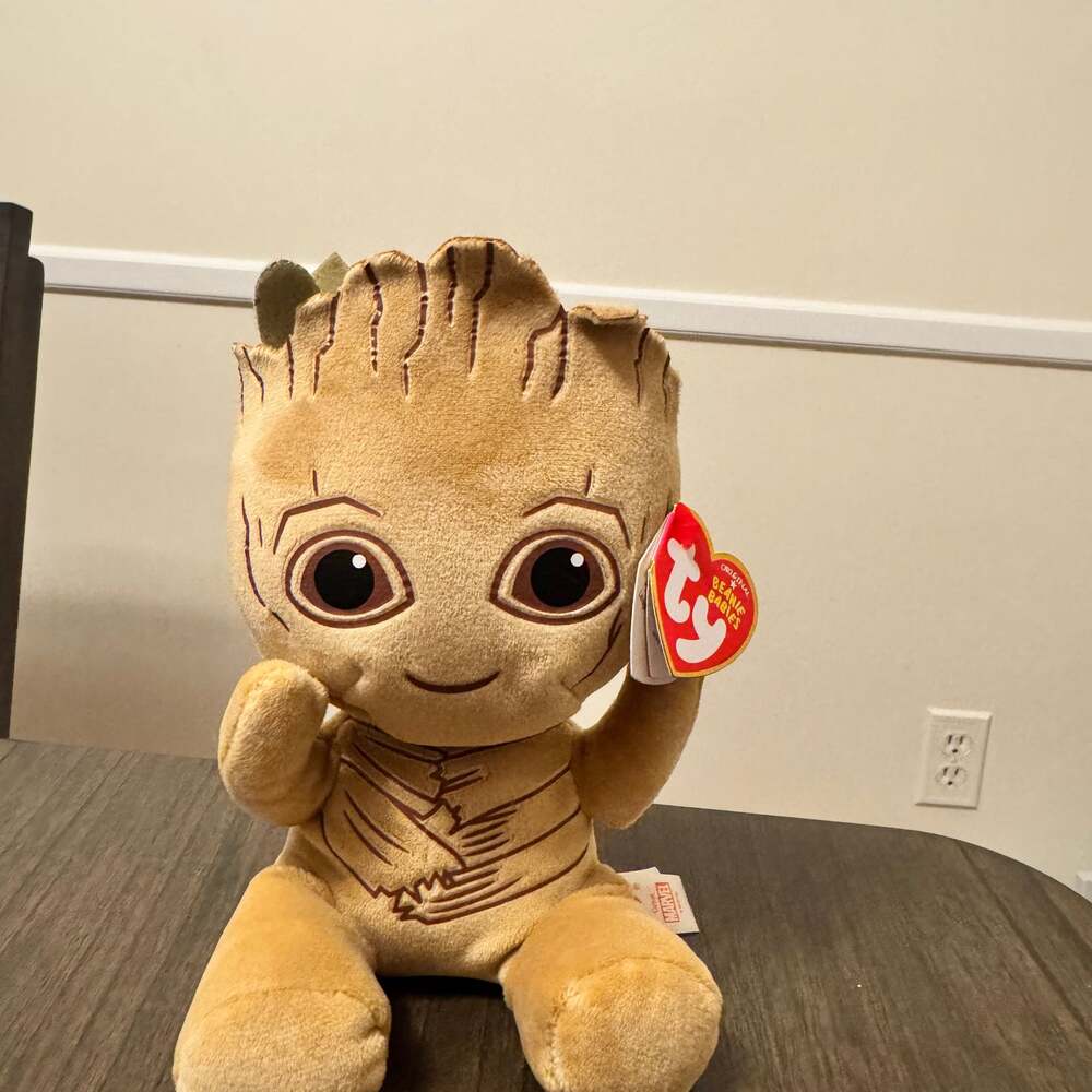 Marvel Groot 8" Collectible Plush